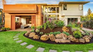 تنسيق مسطحات خضراء: نصائح لجعل حديقتك خضراء وصحية